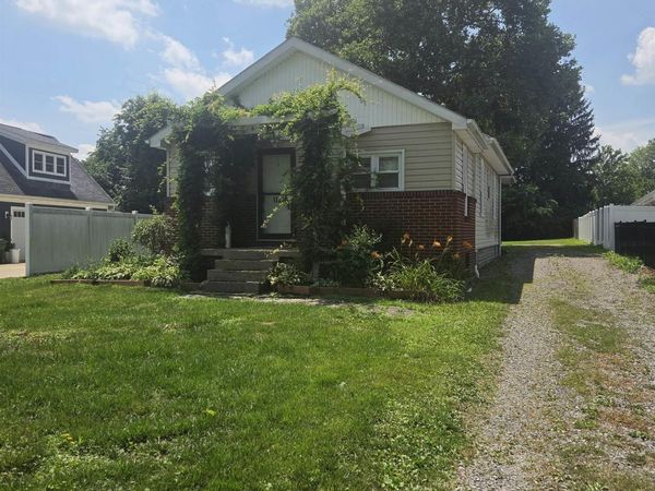 1127 Munsey Street, Morgantown, WV 26505