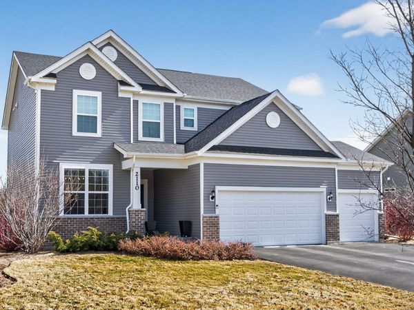 2110 Silver Leaf Drive, Island Lake, IL 60042