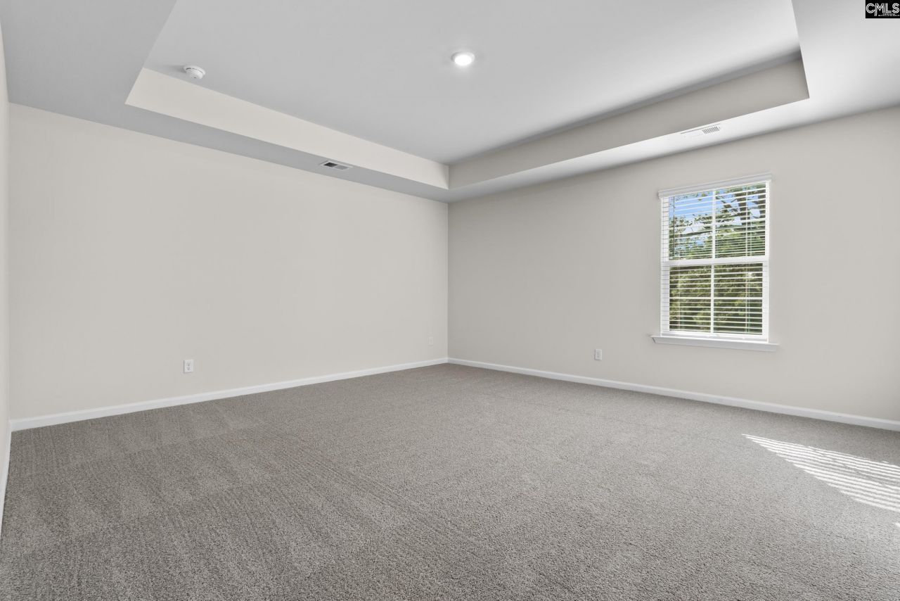 548 Corkscrew Lane Photo 13