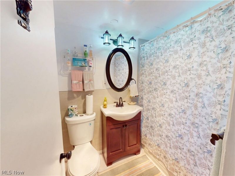 19406 Van Aken Boulevard , Unit 104, Shaker Heights, OH 44122 Photo 16