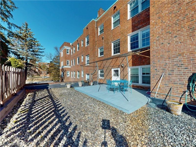 19406 Van Aken Boulevard , Unit 104, Shaker Heights, OH 44122 Photo 24