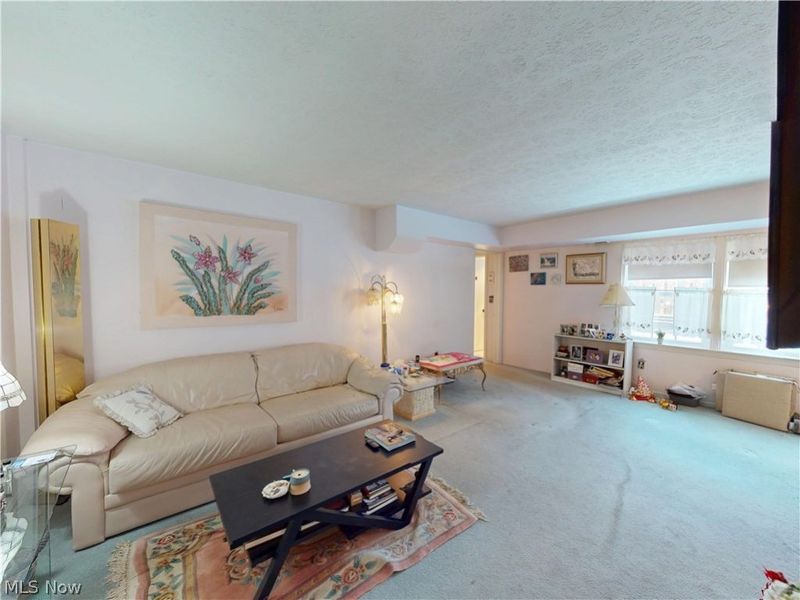 19406 Van Aken Boulevard , Unit 104, Shaker Heights, OH 44122 Photo 5