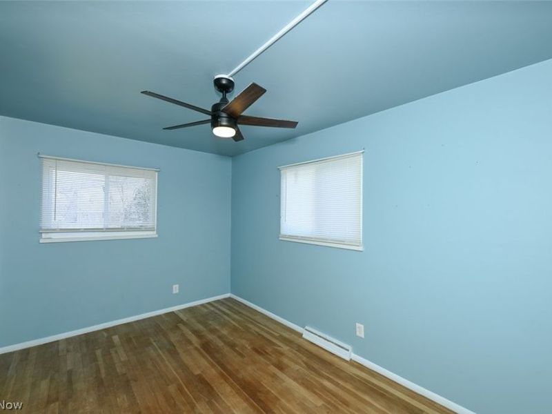 963 Winston Street, Akron, OH 44314 Photo 13