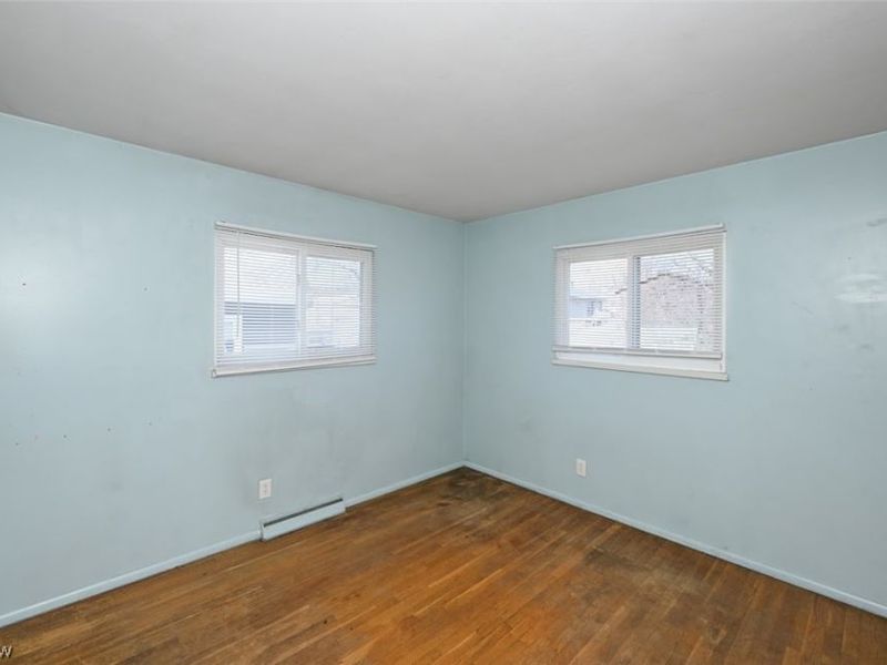 963 Winston Street, Akron, OH 44314 Photo 15