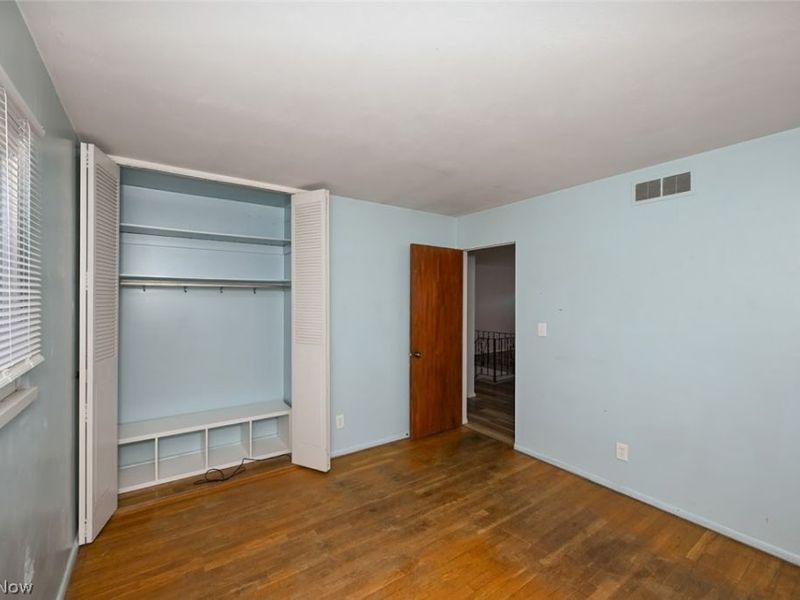 963 Winston Street, Akron, OH 44314 Photo 17