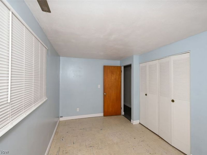 963 Winston Street, Akron, OH 44314 Photo 20