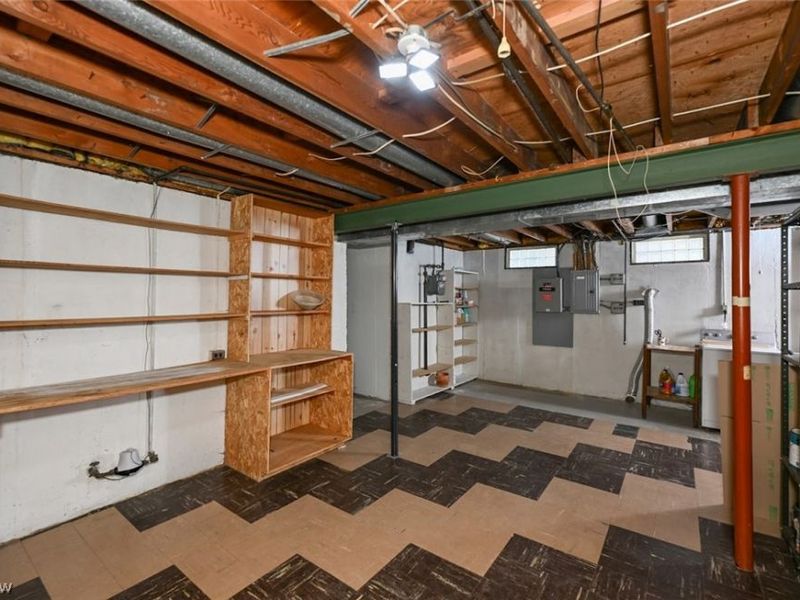 963 Winston Street, Akron, OH 44314 Photo 26