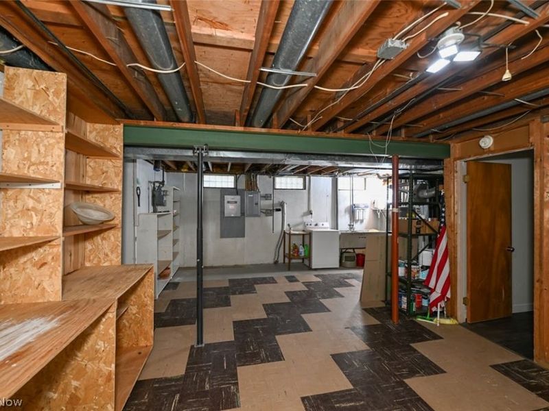 963 Winston Street, Akron, OH 44314 Photo 29