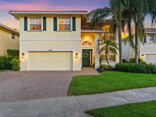 112 Hidden Hollow Drive, Palm Beach Gardens, FL 33418