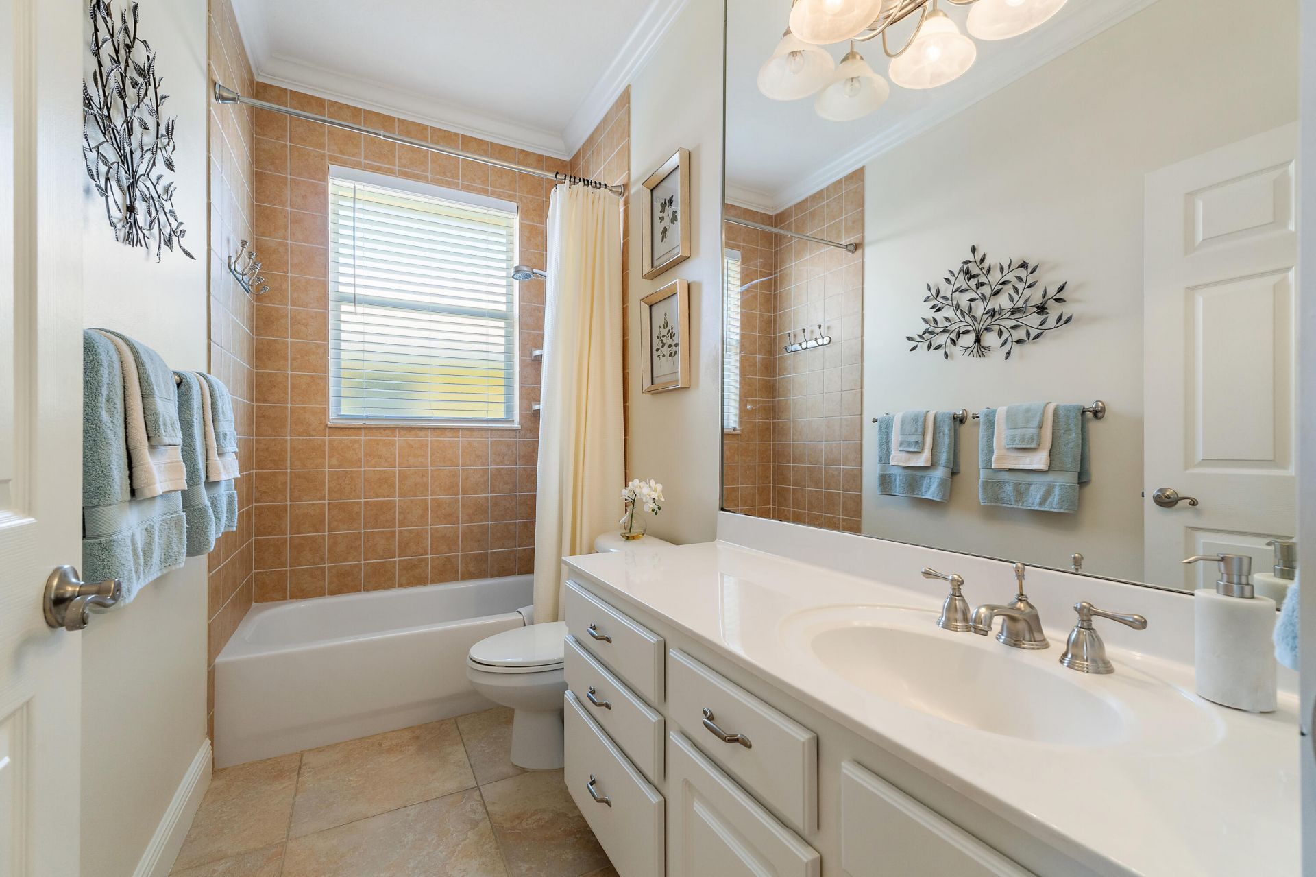 112 Hidden Hollow Drive, Palm Beach Gardens, FL 33418 Photo