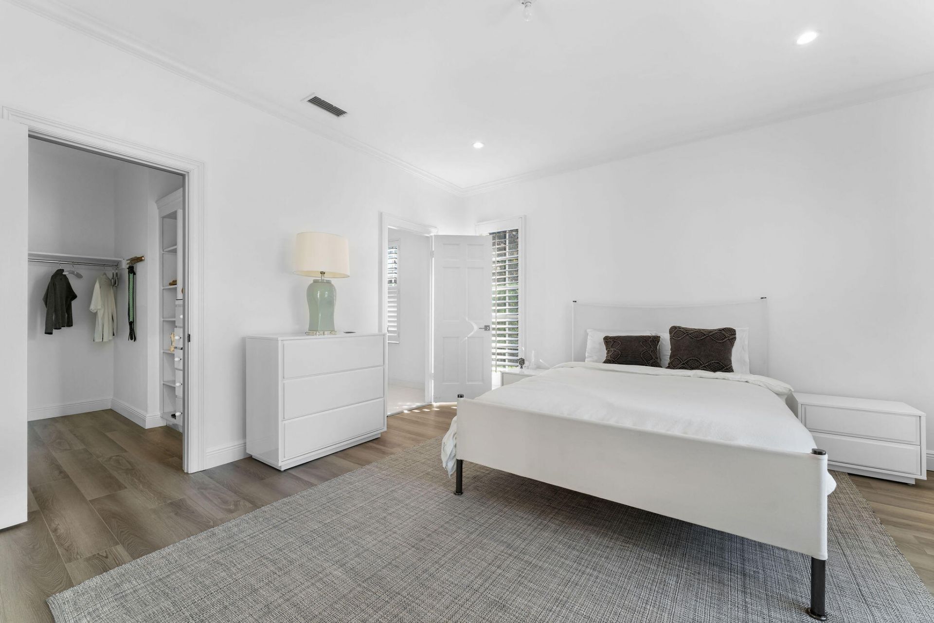 971 Lake House Drive, North Palm Beach, FL 33408 Photo