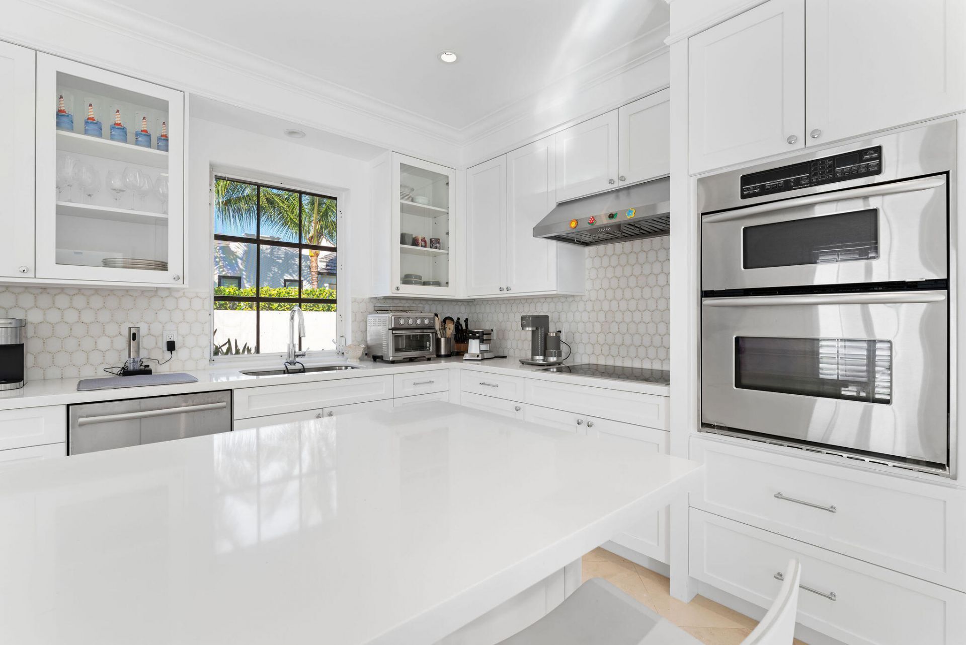 971 Lake House Drive, North Palm Beach, FL 33408 Photo