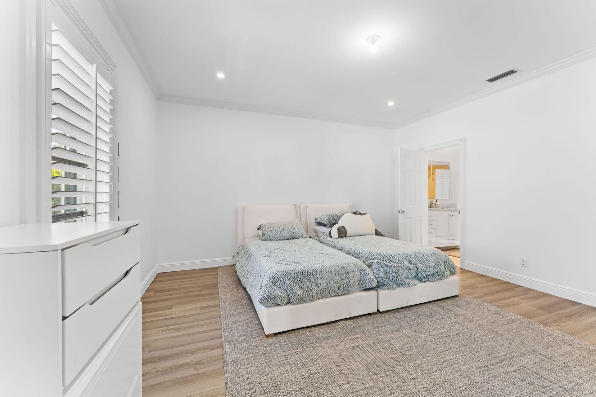 971 Lake House Drive, North Palm Beach, FL 33408 Photo