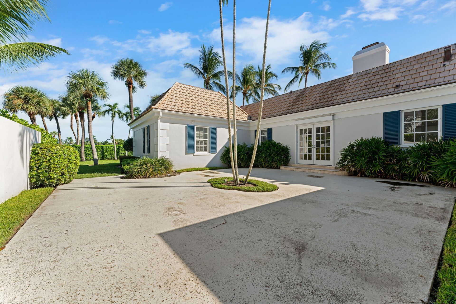 971 Lake House Drive, North Palm Beach, FL 33408 Photo