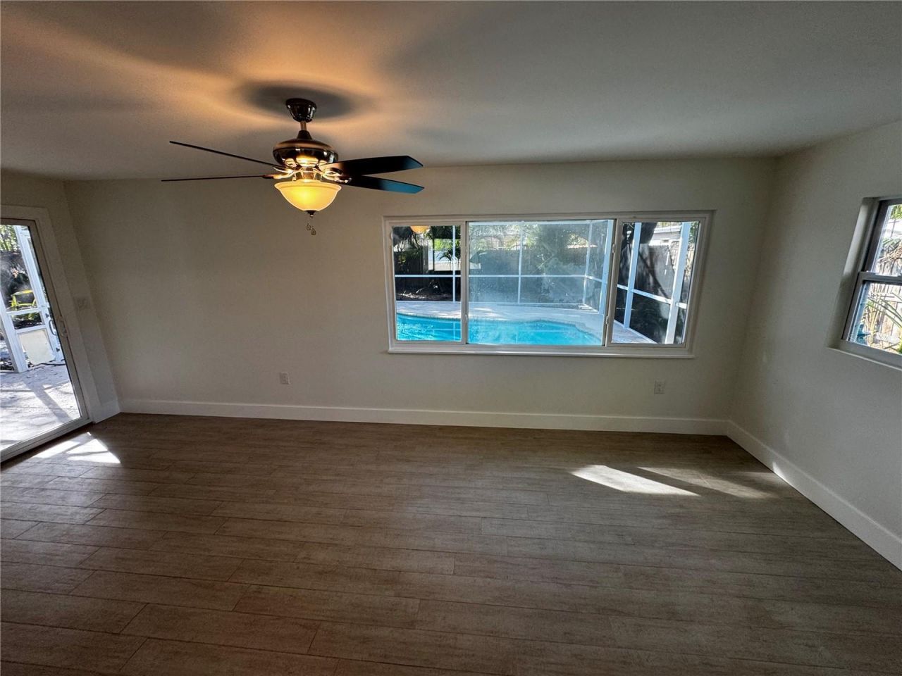 3182 Hatton Street , Sarasota, FL 34237 Photo