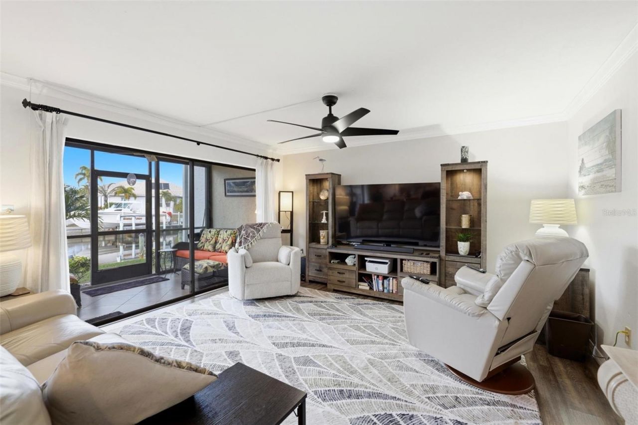 1433 Mediterranean Drive, Unit E, Punta Gorda, FL 33950 Photo