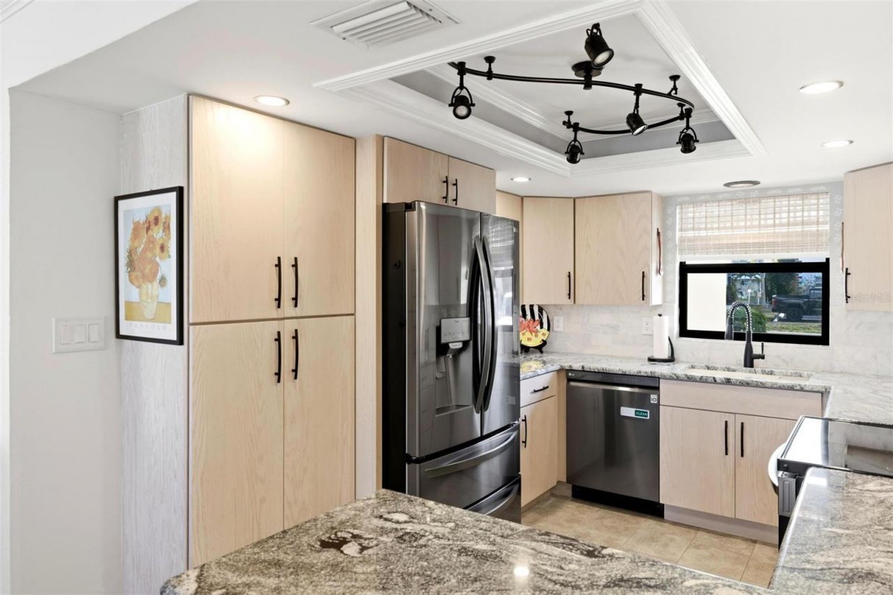 1433 Mediterranean Drive, Unit E, Punta Gorda, FL 33950 Photo