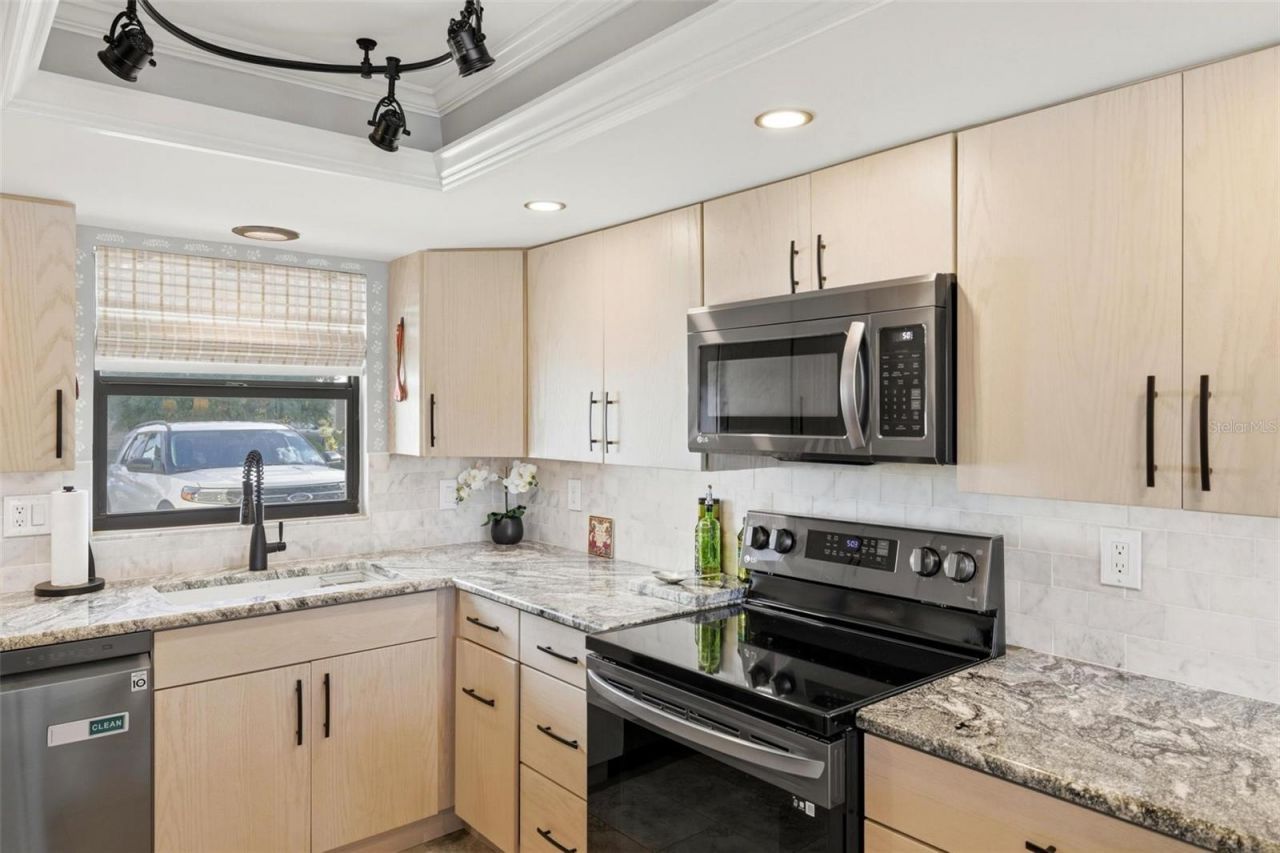 1433 Mediterranean Drive, Unit E, Punta Gorda, FL 33950 Photo