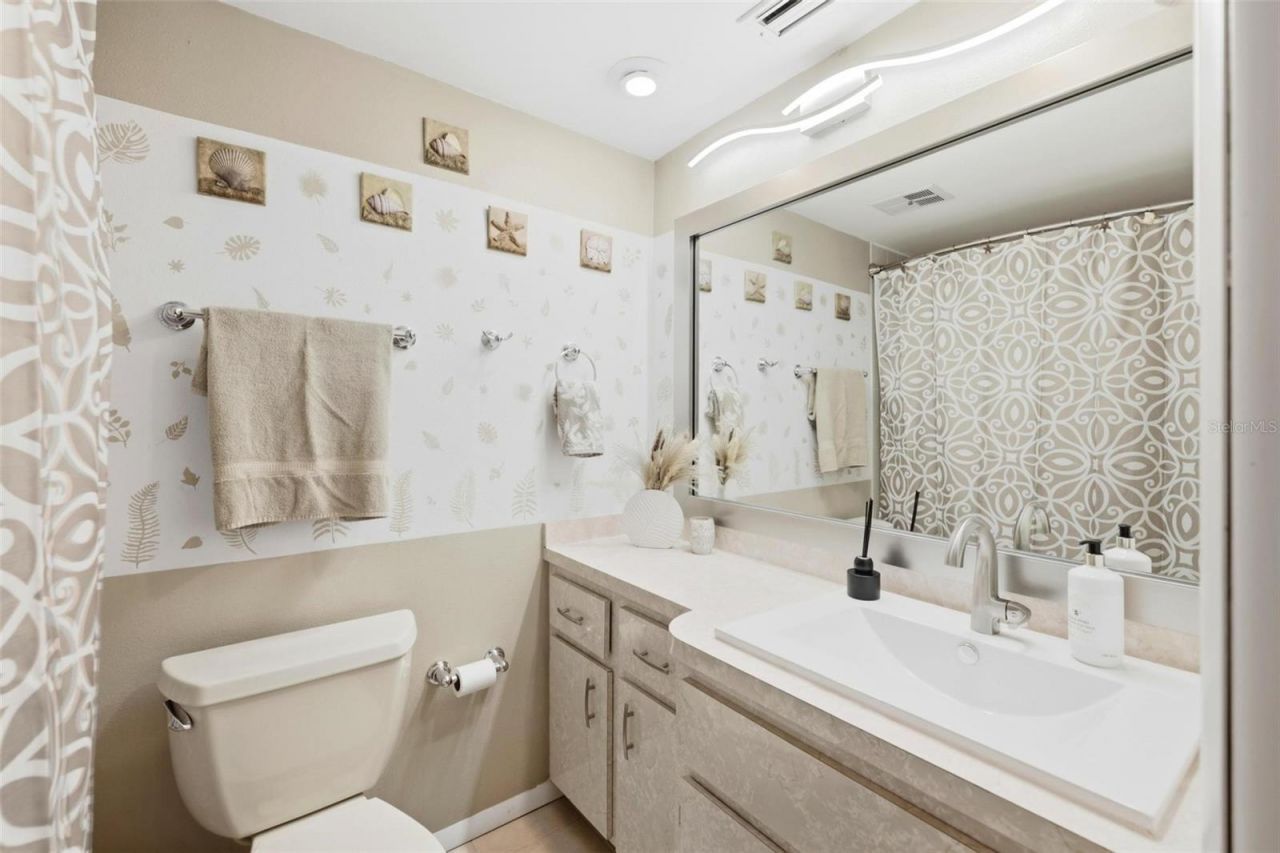 1433 Mediterranean Drive, Unit E, Punta Gorda, FL 33950 Photo