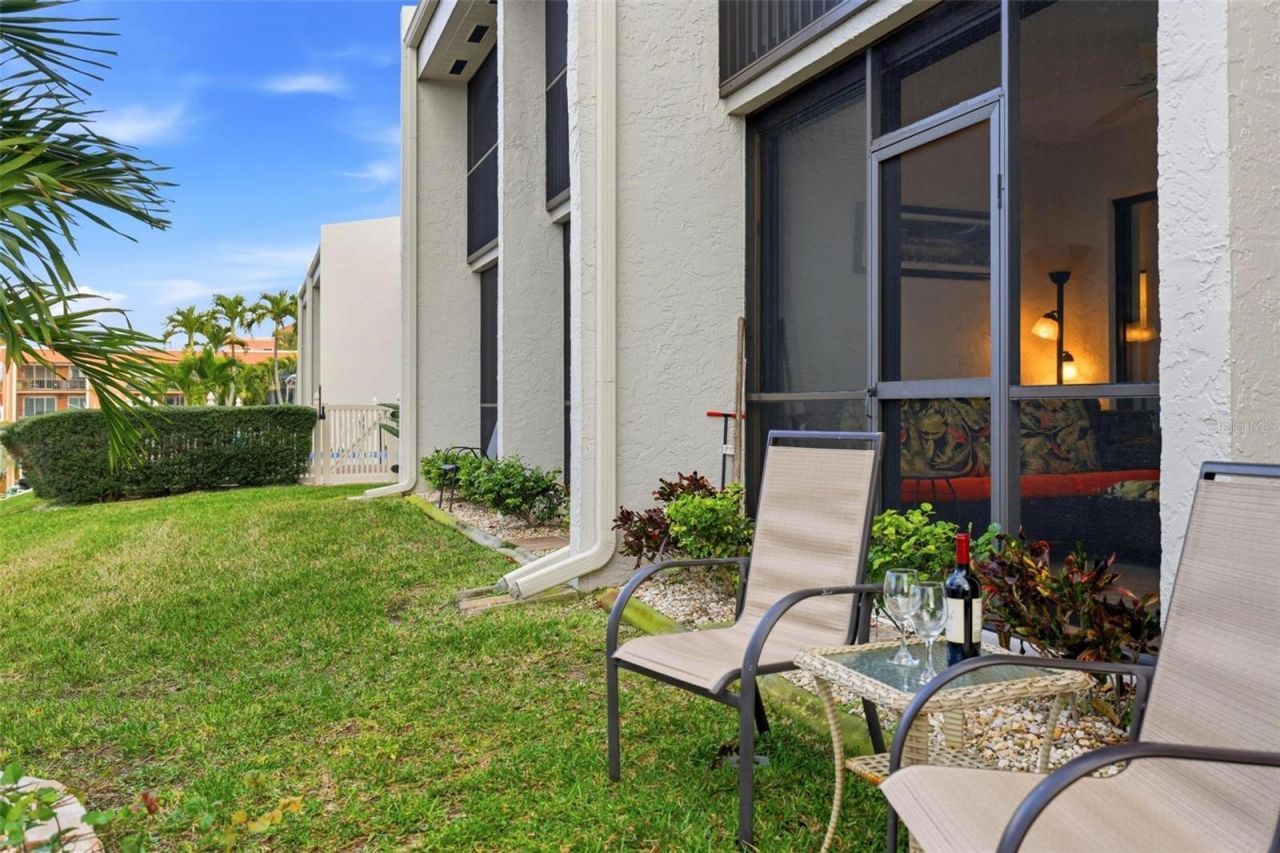 1433 Mediterranean Drive, Unit E, Punta Gorda, FL 33950 Photo