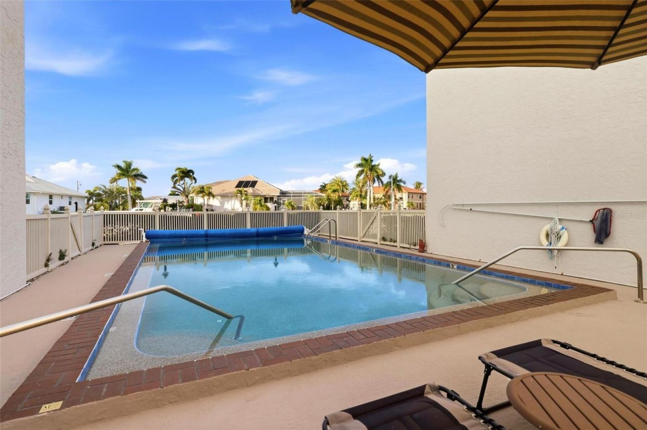 1433 Mediterranean Drive, Unit E, Punta Gorda, FL 33950 Photo