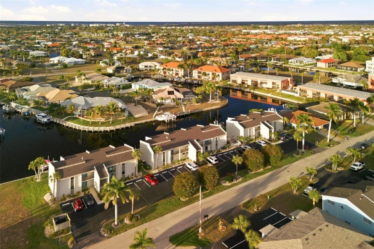 1433 Mediterranean Drive, Unit E, Punta Gorda, FL 33950 Photo