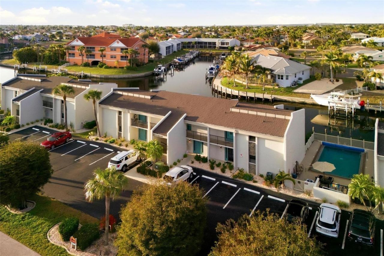 1433 Mediterranean Drive, Unit E, Punta Gorda, FL 33950 Photo