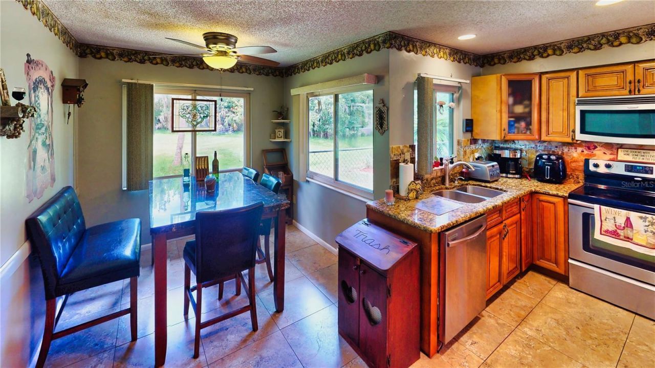 14 Black Oak Court, Palm Coast, FL 32137 Photo