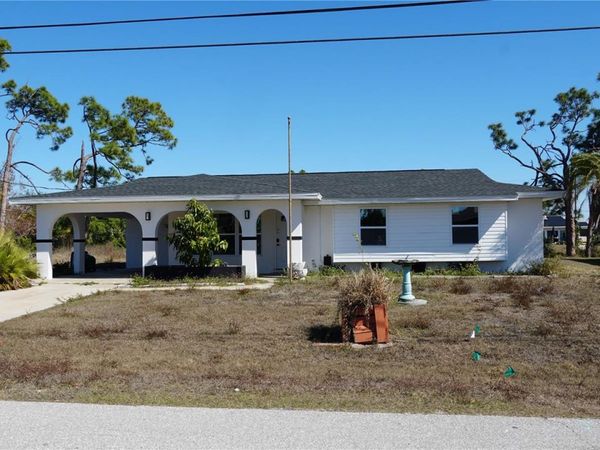 3552 MIDDLETOWN STREET , PORT CHARLOTTE, FL 33952