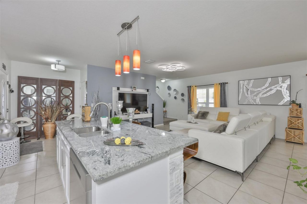 14430 Haddon Mist Drive, Wimauma, FL 33598 Photo