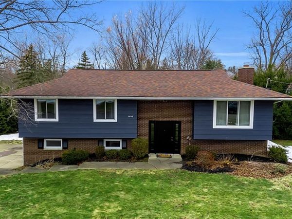 4862 Meadow Lane , Hamburg, NY 14075