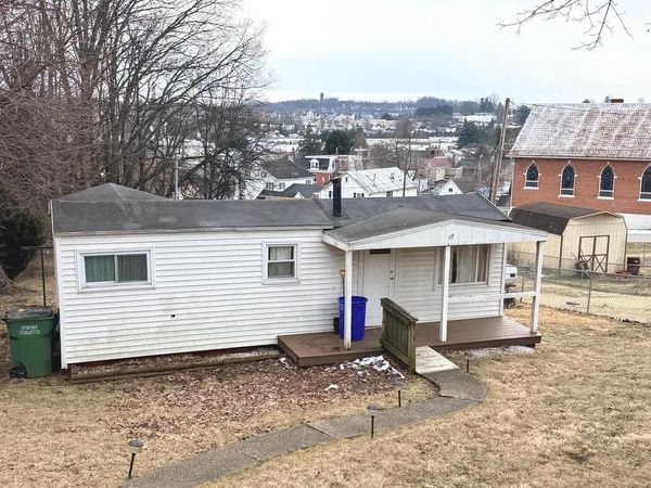 3321 HIGH STREET , EMIGSVILLE, PA 17318