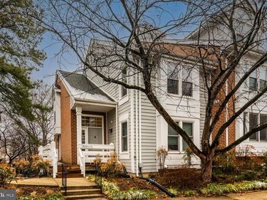 7600 LAKESIDE VILLAGE DRIVE, Unit G, FALLS CHURCH, VA 22042