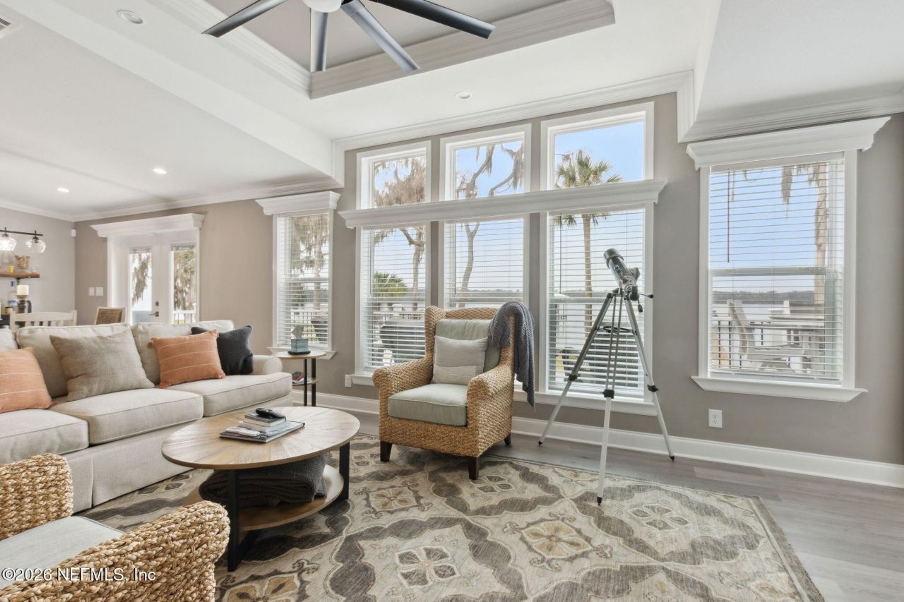 208 Lake George Point Drive, Georgetown, FL 32139 Photo