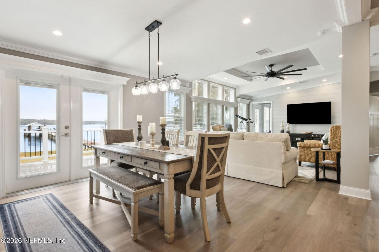 208 Lake George Point Drive, Georgetown, FL 32139 Photo