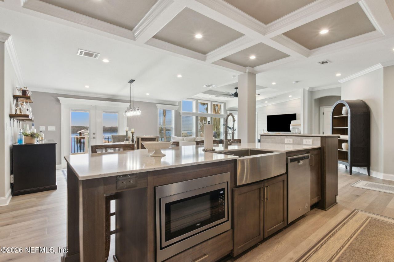 208 Lake George Point Drive, Georgetown, FL 32139 Photo