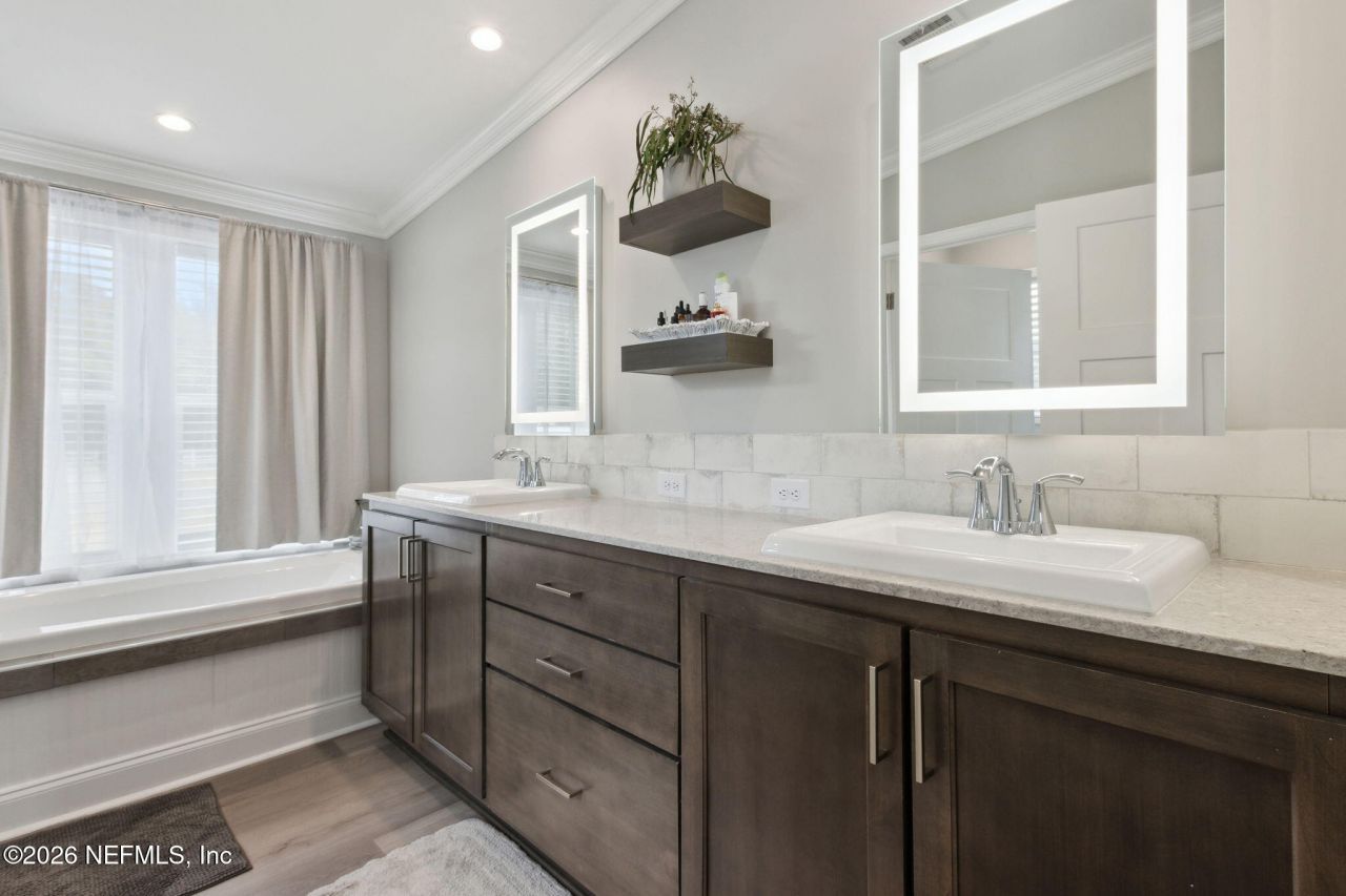 208 Lake George Point Drive, Georgetown, FL 32139 Photo