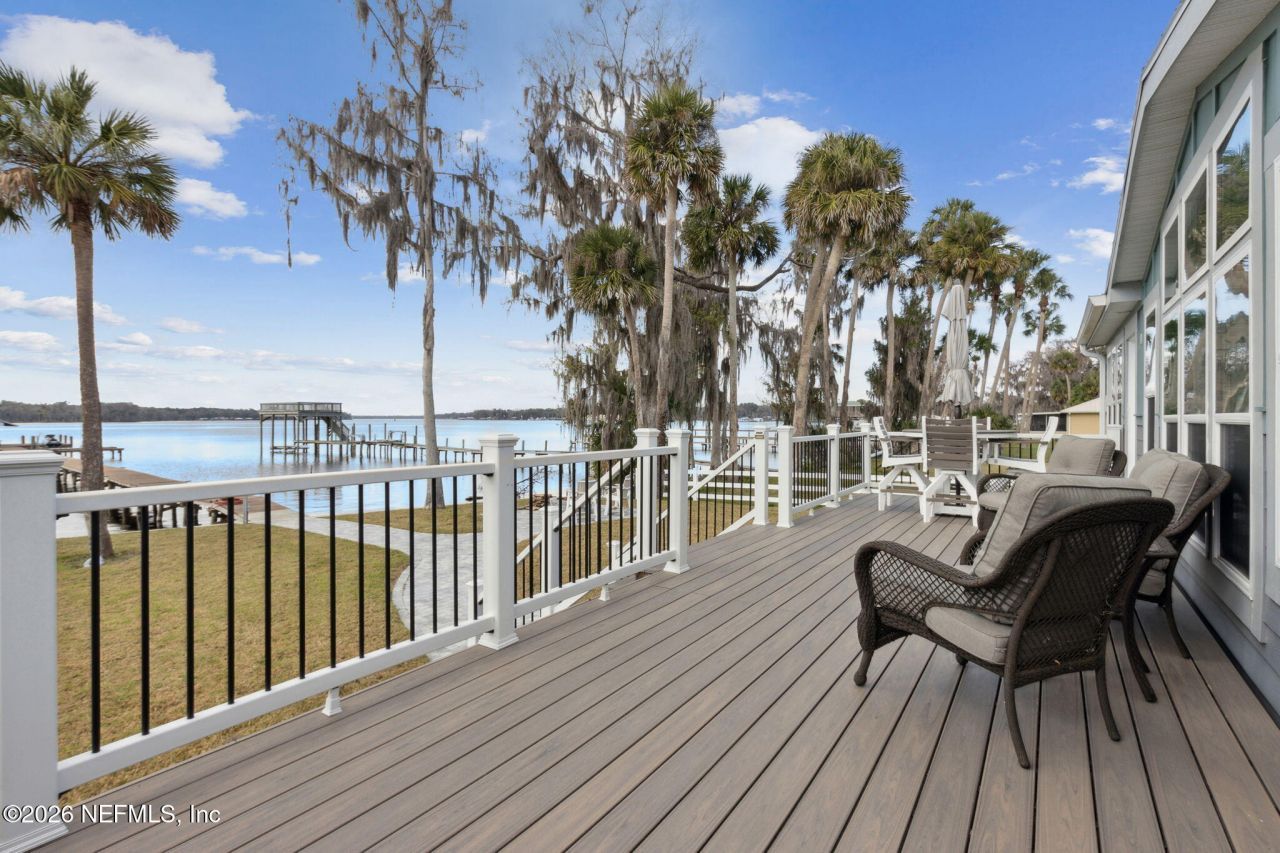 208 Lake George Point Drive, Georgetown, FL 32139 Photo