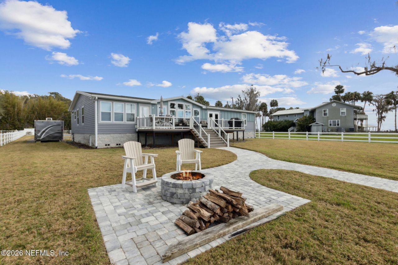 208 Lake George Point Drive, Georgetown, FL 32139 Photo