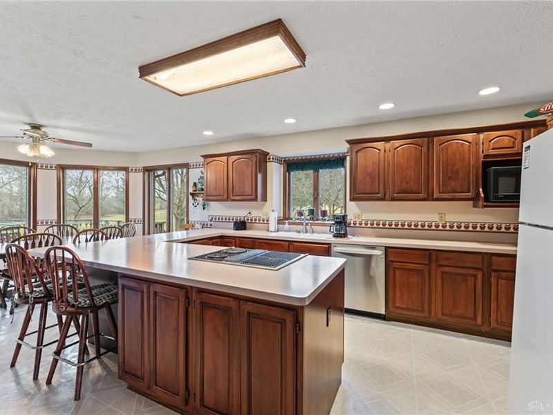 5700 Swan Drive, Clayton, OH 45315 Photo 19