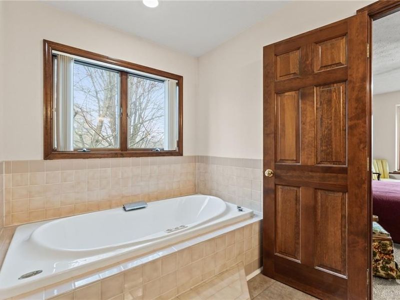 5700 Swan Drive, Clayton, OH 45315 Photo 33