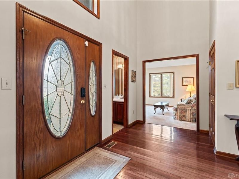 5700 Swan Drive, Clayton, OH 45315 Photo 5