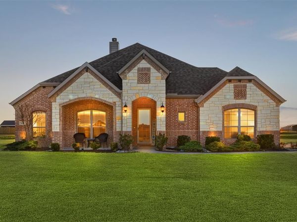 421 Evening Fire Drive, Waxahachie, TX 75167