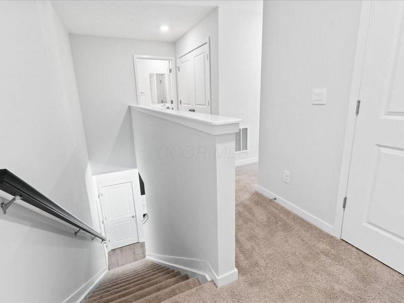 1489 Jarry Avenue , Columbus, OH 43228 Photo 11