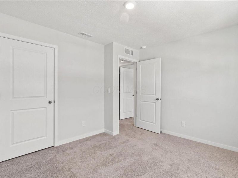 1489 Jarry Avenue , Columbus, OH 43228 Photo 21