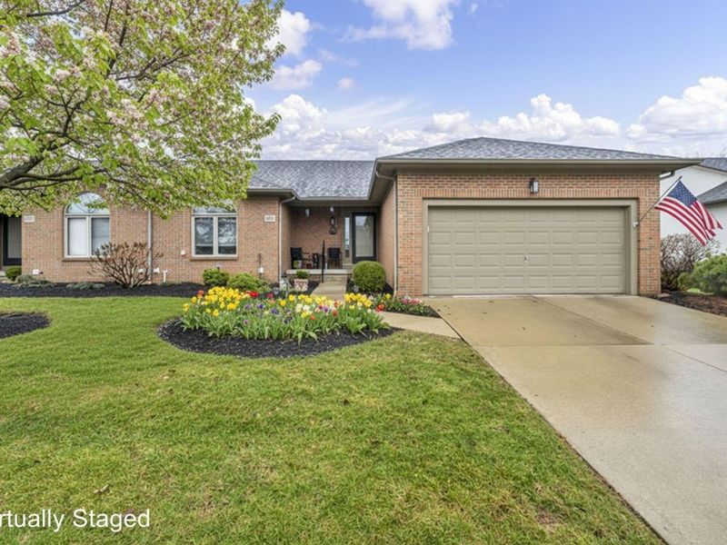 4801 Cypress Grove Court, Groveport, OH 43125 Photo 2