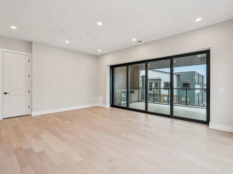 2842 Gunnison Drive , Unit 303, Columbus, OH 43228 Photo 14