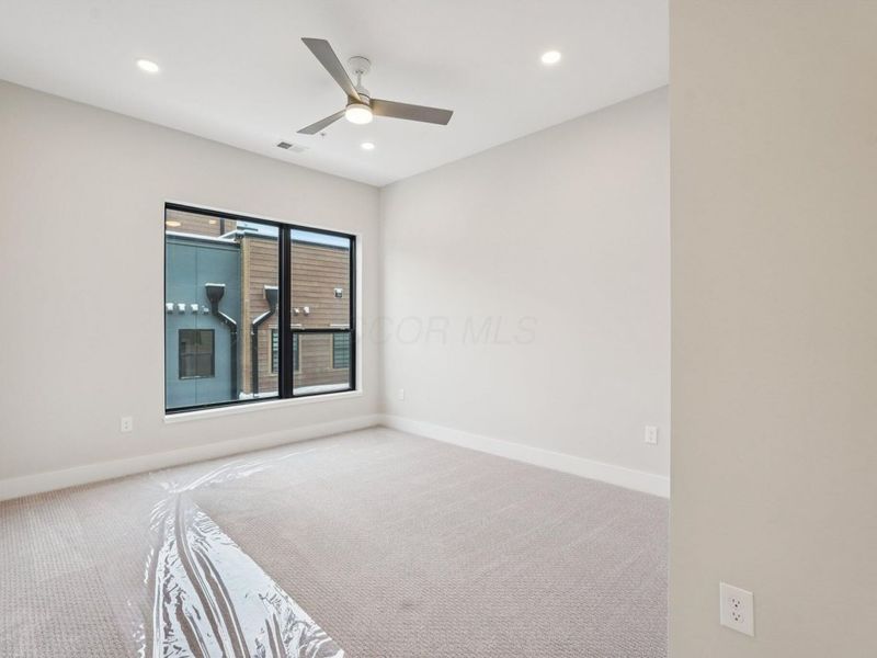 2842 Gunnison Drive , Unit 303, Columbus, OH 43228 Photo 19