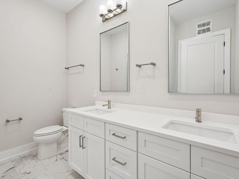 2842 Gunnison Drive , Unit 303, Columbus, OH 43228 Photo 26