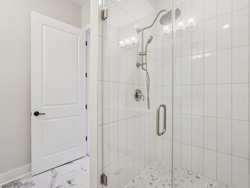 2842 Gunnison Drive , Unit 303, Columbus, OH 43228 Photo 26